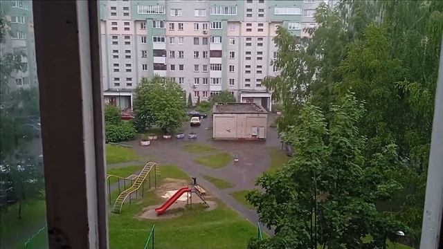 АНЯ СОВСЕМ ОДНА !! // РЕАКЦИЯ НА ДОЖДЬ И ГРОМ // ВКУСНЫЕ БЕЛЯШИ смотреть онлайн