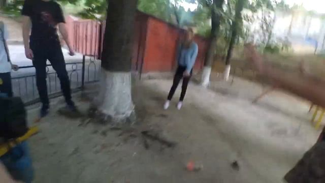 VLOG: Отдалась за крылышки KFC/Позвонил Деруге/Золотая молодёжь 2к17 смотреть онлайн