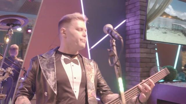 Кавер группа E ROXY в Bon Club смотреть онлайн