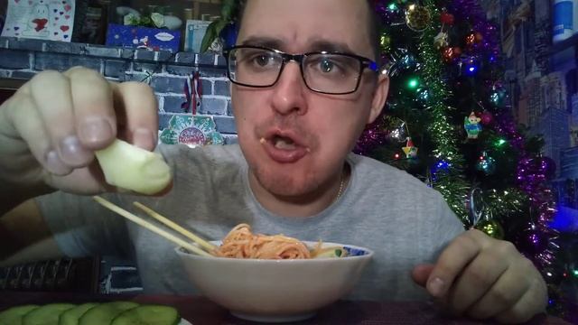 Мукбанг/Обжор/Суп/Спагетти с мясом/Огурчик смотреть онлайн