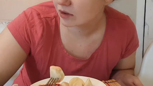 мукбанг/ пельмени 🙂 мы планируем ремонт на кухне🤔 смотреть онлайн