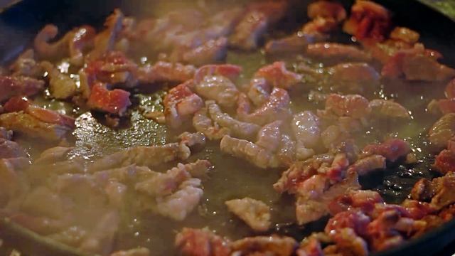 ТОРТИЛЬЯ С МЯСОМ И ЧИЛИ🌯🔥 смотреть онлайн