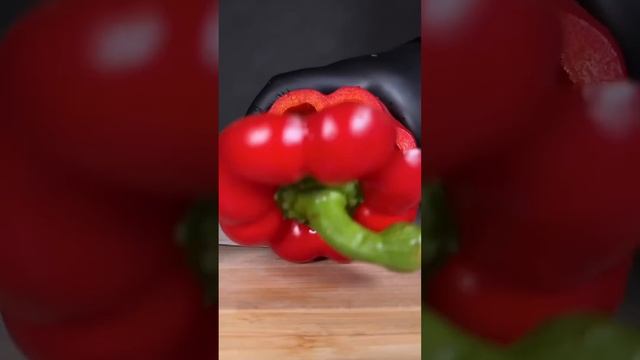 Салат с мясом. Съели бы? #рецепт #асмр #времякушац #еда #cooking #food смотреть онлайн