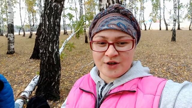 Проводила всех гостей/Осенний лес/Счастлива с мужем/ смотреть онлайн