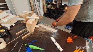 Дюбеля для установки натяжного потолка