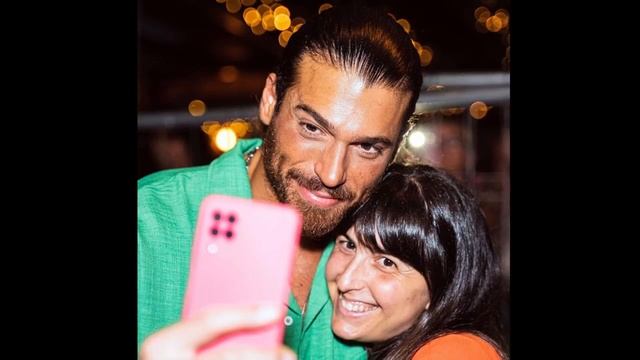 Demet Özdemir was seen in the wedding office with Can Yaman! смотреть онлайн