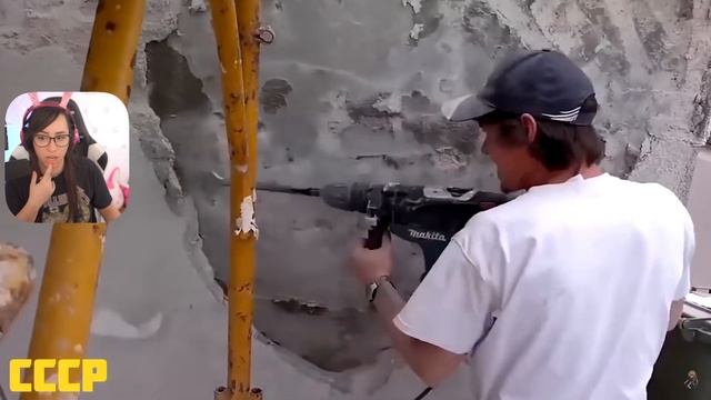 Bunny REACTS to A Normal Day in RUSSIA !!! смотреть онлайн