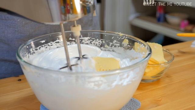 [Basic] Italian Meringue Buttercream [FOOD VIDEO] [스윗더미 . Sweet The MI] смотреть онлайн