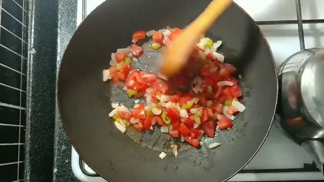 Tuxumdan oson va mazali taom retsepti uyda tuxumli ovqat tayyorlash тухумдан т HD1 смотреть онлайн