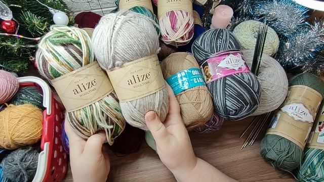 Обзор носочной пряжи для сп "Носочки с Таней"! смотреть онлайн