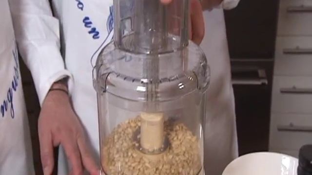 Serafina Chicken Salad Cooking Demo смотреть онлайн