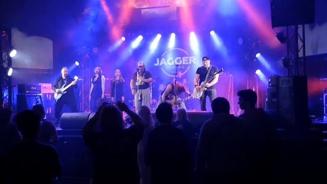 V-twelve -Animal (фрагмент)))