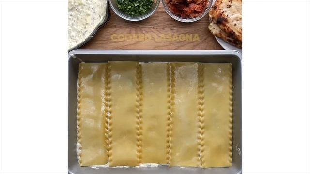 Chicken Alfredo Lasagna смотреть онлайн