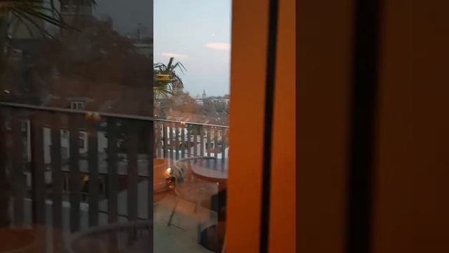 25 Hours Neni Restaurant смотреть онлайн