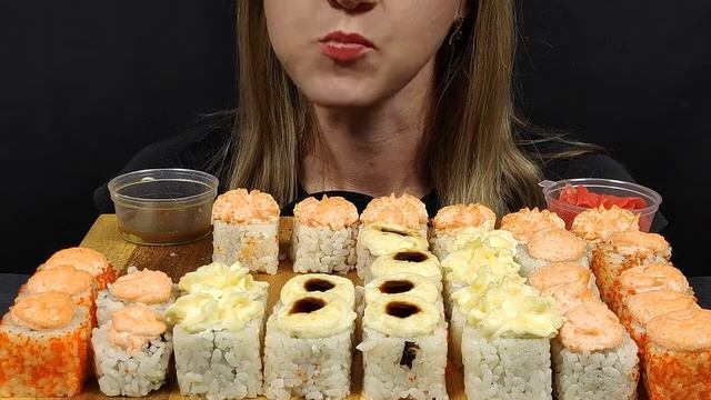 АСМР ЗАПЕЧЕНЫЕ РОЛЛЫ МУКБАНГ ASMR BAKED ROLLS MUKBANG #РОЛЛЫ #ROLLS смотреть онлайн