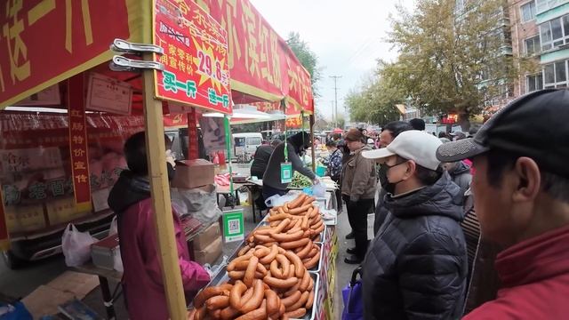 【食在东北】碳水天堂·向工早市·唤醒味蕾的传统东北味儿！ смотреть онлайн