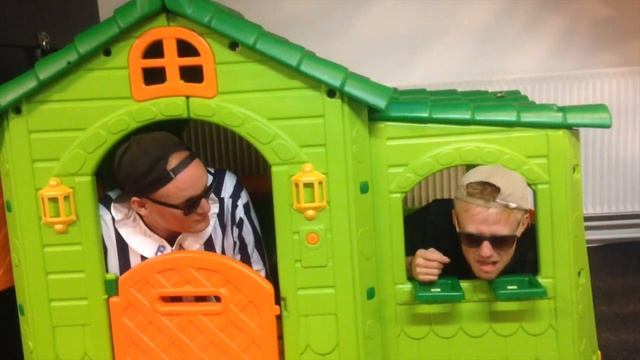 DJ Stratego feat Rinder - TSL (Når jeg bli'r til os) смотреть онлайн
