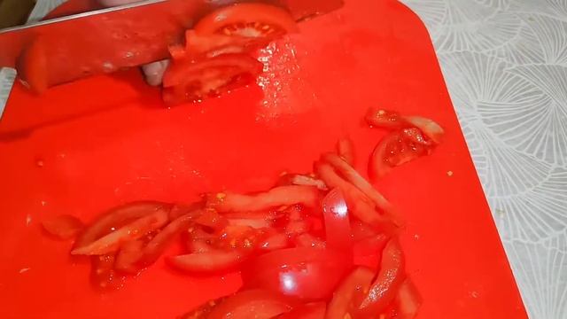 Вкусный, простой и бюджетный салатик) смотреть онлайн