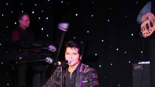 Dean Z - "Roll Over Beethoven" смотреть онлайн