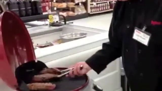 Hy-Vee Sirloin Steak Demo смотреть онлайн