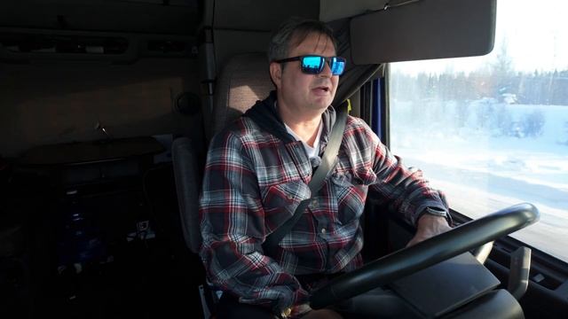 Русский дальнобойщик против канадской зимы дорога смерти! смотреть онлайн