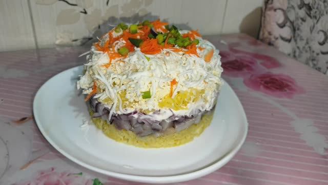 Простой салат на любой праздничный стол смотреть онлайн