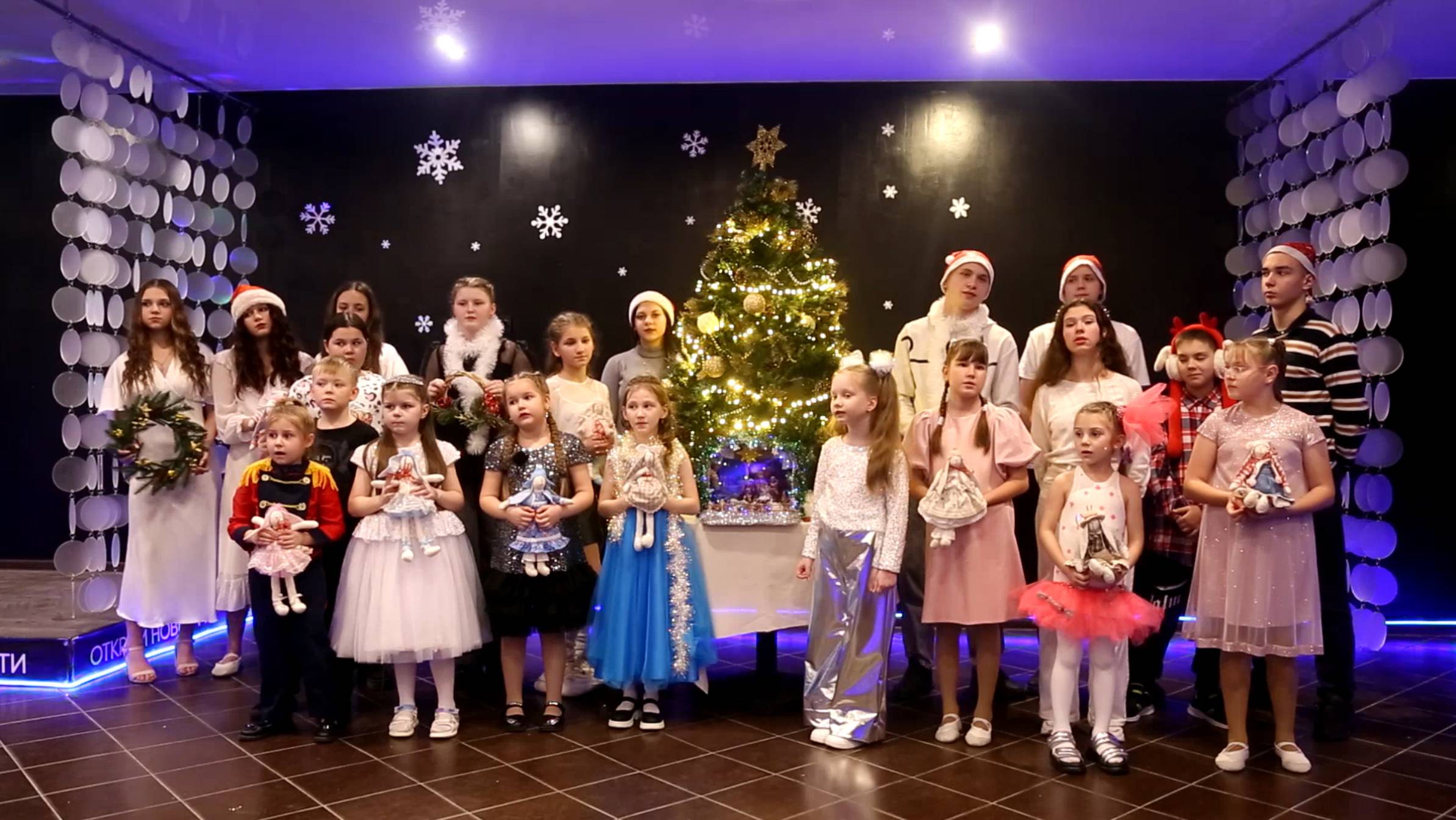 Рождественский клип на песню 