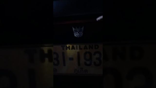Десептикон в городе!.mp4 смотреть онлайн