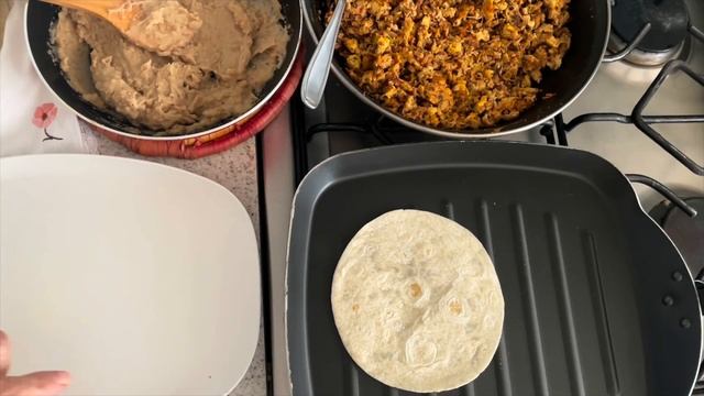Mini burritos de machaca con huevo смотреть онлайн