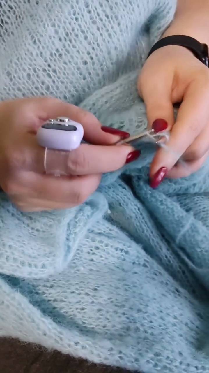 Часто мне задают вопрос: "Что за гаджет мелькает на пальце в моих видео?" смотреть онлайн