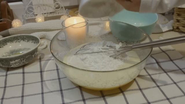 HOUSEWORK how to make it enjoyable | IRONING | APPERCIATE THINGS WHICH YOU HAVE | Homemade baking. смотреть онлайн