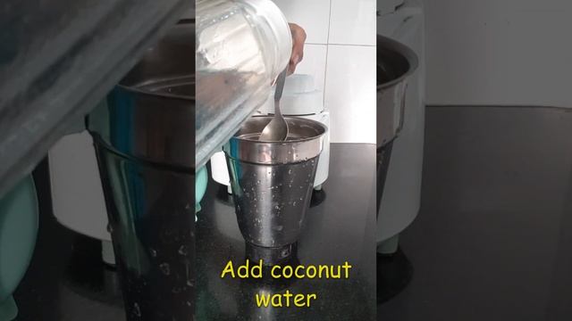 #smoothie Pineapple banana smoothie#shorts #shortsvideo смотреть онлайн