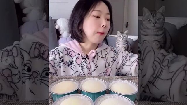 #MOCHI#Мотти#asmr#food#едят#сладости#mukbang#КИТАЙЦЫЕДЯТ #КОРЕЙЦЫЕДЯТ#yummy #yum #yummyfood смотреть онлайн