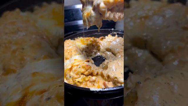 Chicken Lasagna Rolls| #shorts #foodlover #yummyfood #foods смотреть онлайн