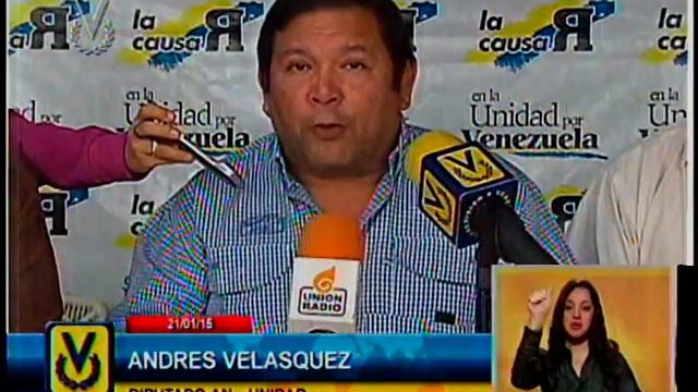 Diputado Velásquez asevera que en Venezuela hay escasez de democracia смотреть онлайн