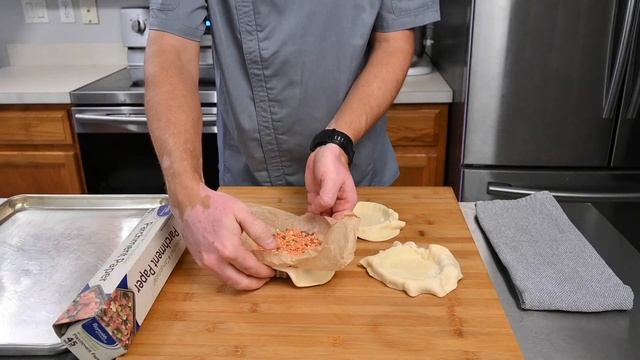 Quiche 3 ways. Smoked Salmon Quiche, Spanish Chorizo Quiche and Artichoke, Tomatoes & Olives Quiche смотреть онлайн