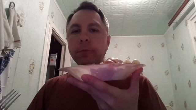 MUKBANG. КУШАЮ СОСИСКИ С МАКАРОНАМИ смотреть онлайн