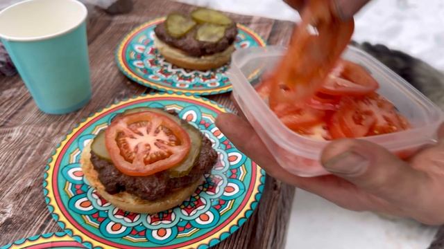 Любимая деревня, друзья , бургеры на природе и чахохбили из диких уток .