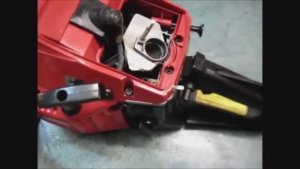 ПРОТЕКАЕТ БЕНЗИН В БЕНЗОПИЛЕ ремонт бачка или замена на выбор