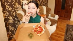 MUKBANG/ПИЦЦА🍕/любимой ❤AYKA EMILLI❤
