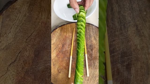 Spiral Cucumber Salad | Asian Cucumber Salad |@MyHealthyDish #shorts смотреть онлайн