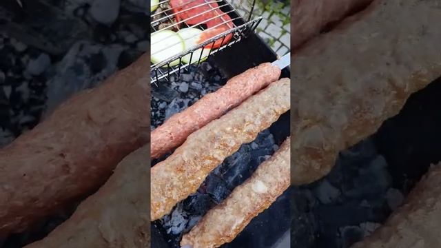 КЕБАБ НА ДАЧЕ: СМОТРЕТЬ СО ЗВУКОМ) смотреть онлайн