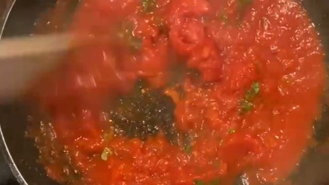Italské recepty - Penne al Pomodoro смотреть онлайн