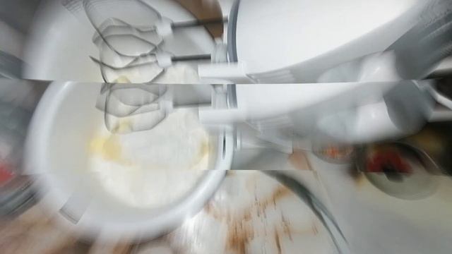 Сумасшедший пирог "Crazy Cake". Влажный, постный шоколадный бисквит Супер вкусный американский пиро смотреть онлайн