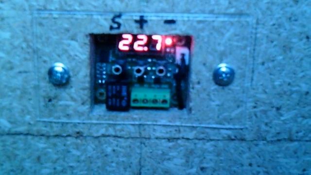 Инкубаторы до 70 яиц. смотреть онлайн