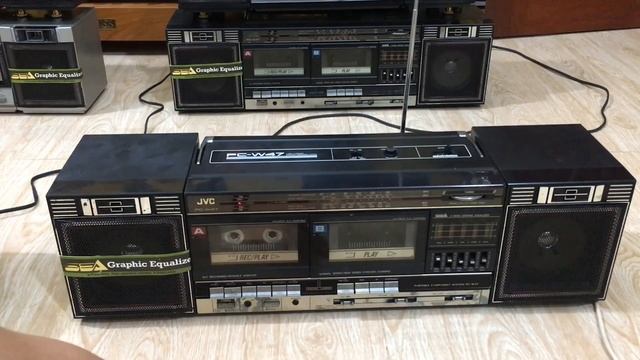 18/11 - Về toàn hàng ngon cho các bác chơi - Radio cassette cổ giá hơn 1Tr смотреть онлайн