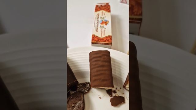 проверяем 8 сырков от разных производителей, выбираем лучший. #foodvlog #обзореды #распаковка #сырк смотреть онлайн