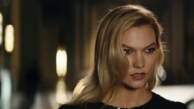 Carolina Herrera Bad Boy смотреть онлайн