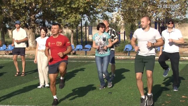 ЗАРЯДКА С ТРЕНЕРОМ В САКАХ(29.08.2020г.) смотреть онлайн