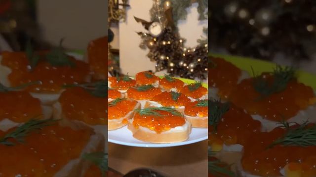 Успели попробовать все блюда, которые приготовили на праздничный стол? #shorts #рецепты #новыйгод смотреть онлайн